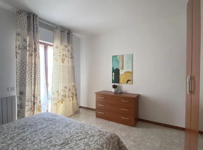 Dolce Alba: 2 Bedroom 8min Walk From The Appartement Alba Adriatica